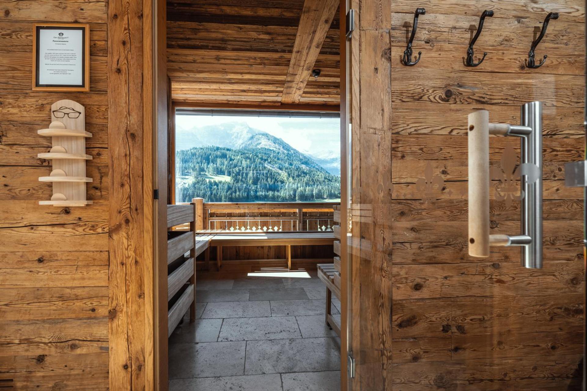 Hotel Der Paternwirt Maria Luggau Zewnętrze zdjęcie