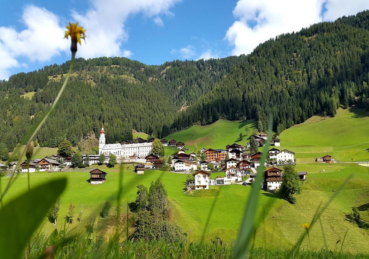 Hotel Der Paternwirt Maria Luggau Zewnętrze zdjęcie